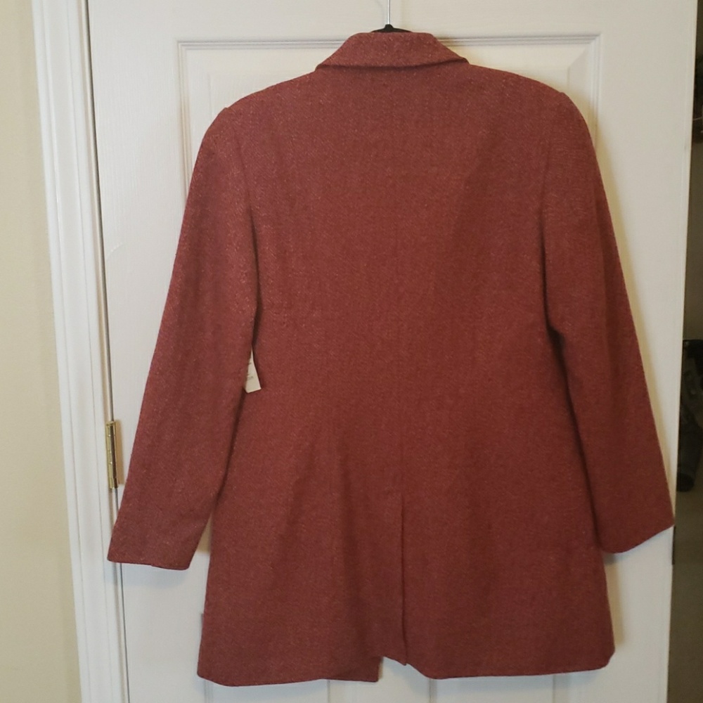 Jacket - Picture 5 of 5